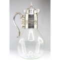 impozant decantor pentru vin, cognac & ceai. metal argintat. Spania